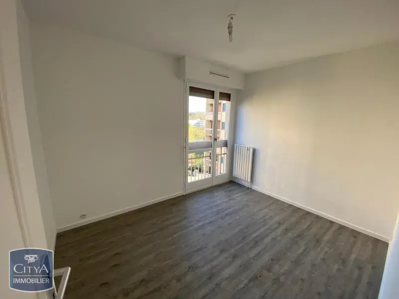 Photo 9 Appartement 4 pièces 67.99m²
