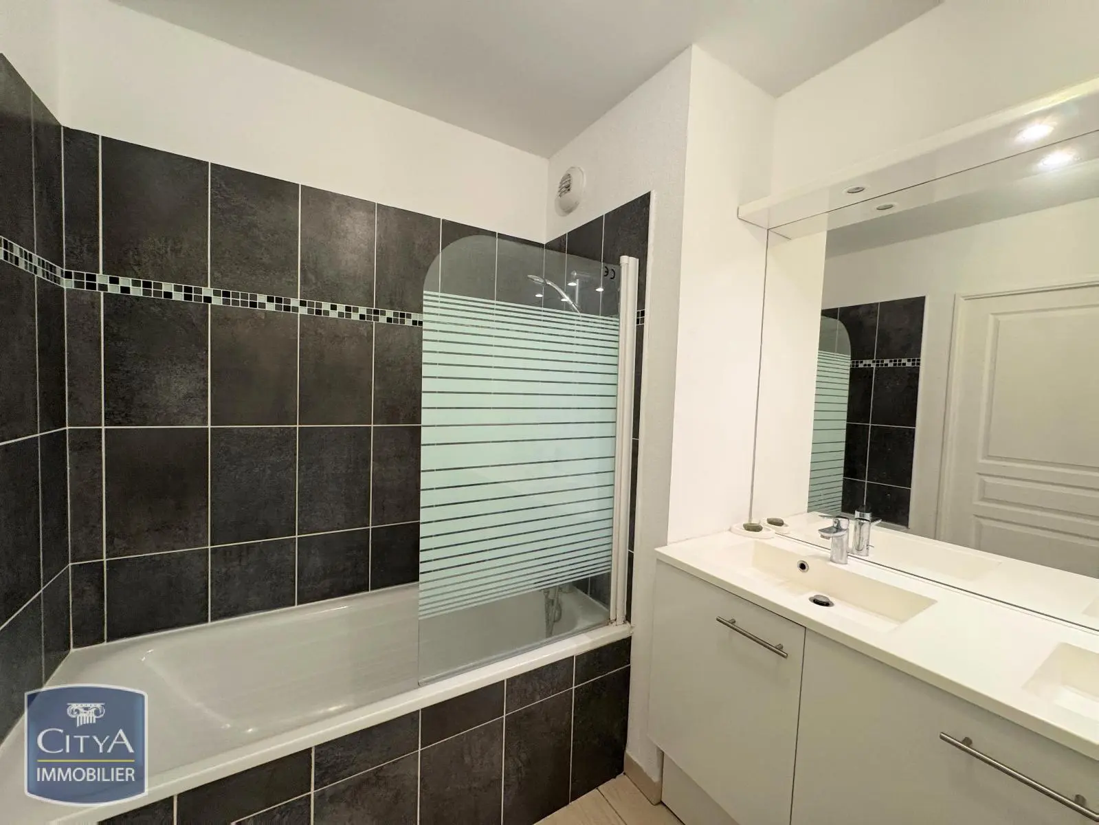 Photo 9 Appartement 3 pièces 57.14m²