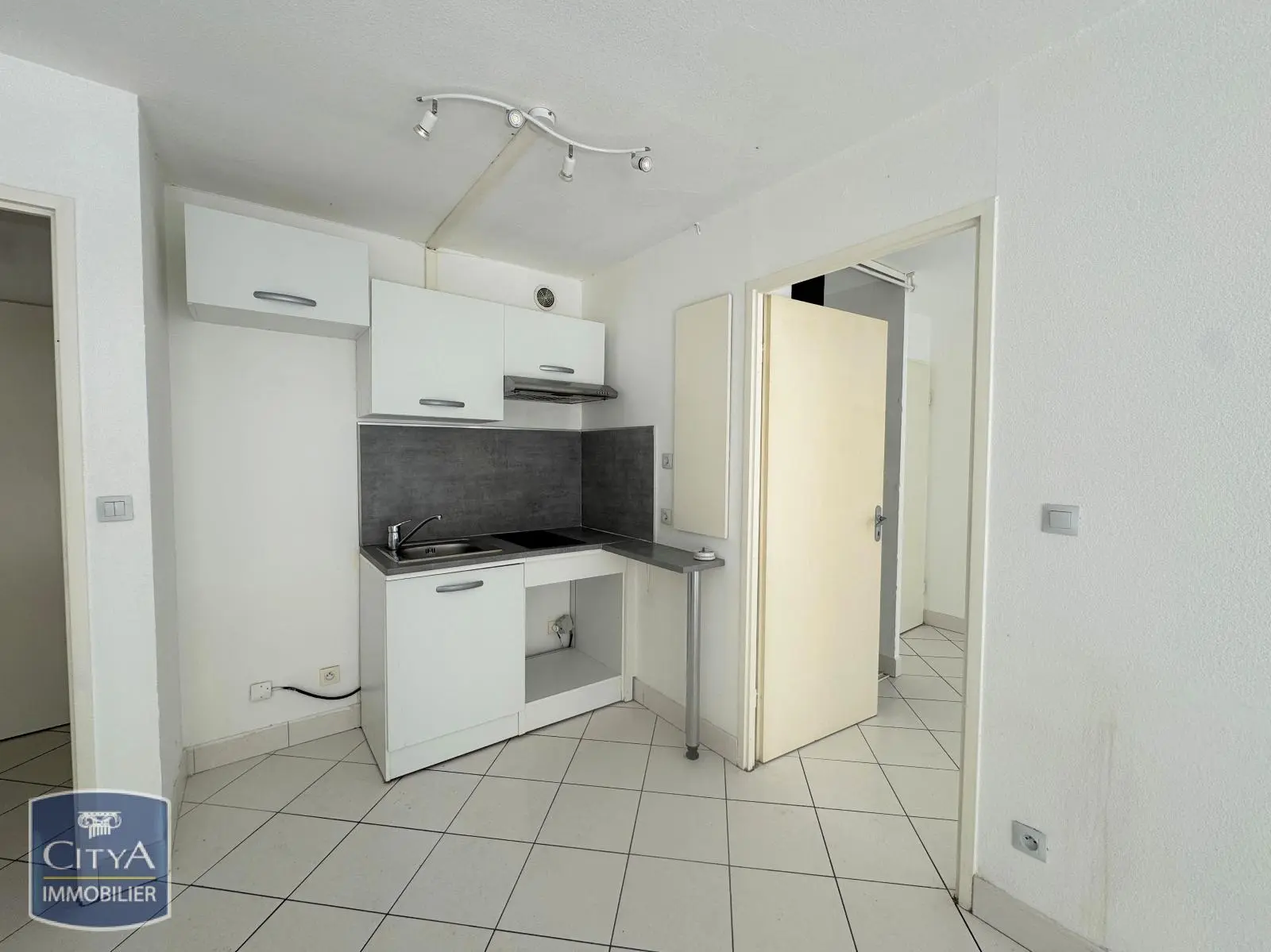 Photo 3 Appartement 2 pièces 35.17m²