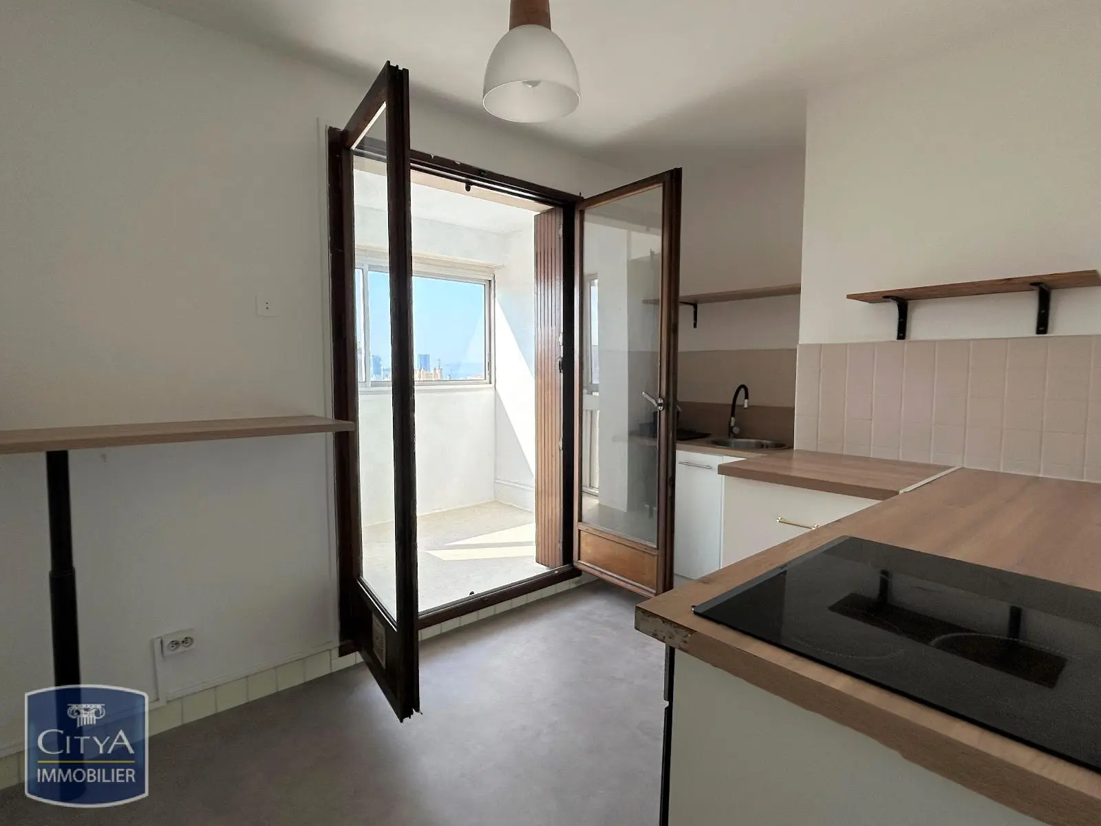 Photo 2 Appartement 1 pièce 36.11m²