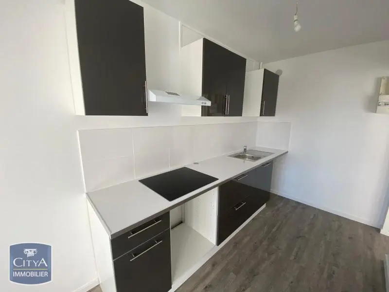 Photo 3 Appartement 4 pièces 67.99m²