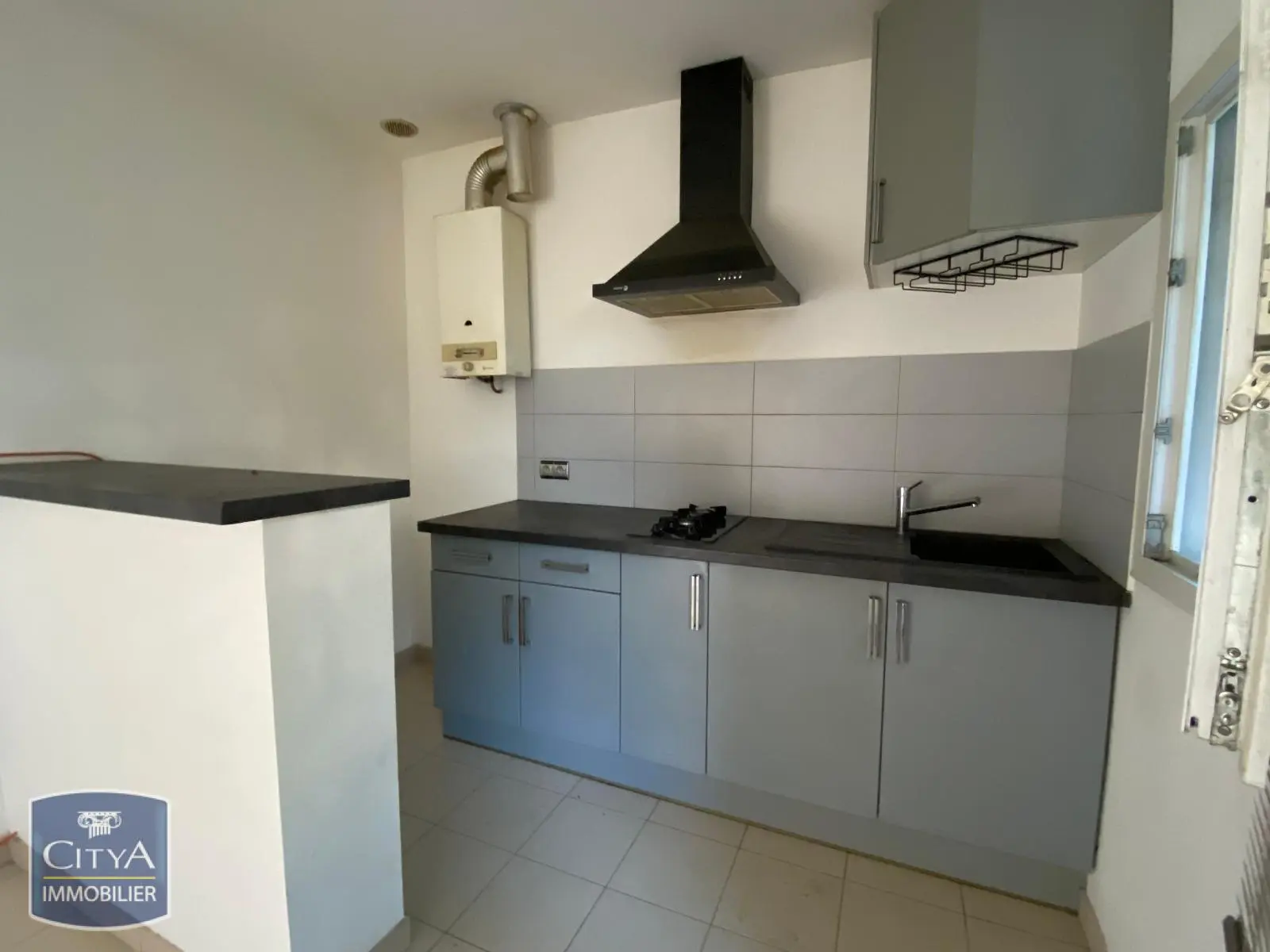 Photo 3 Appartement 1 pièce 22.52m²