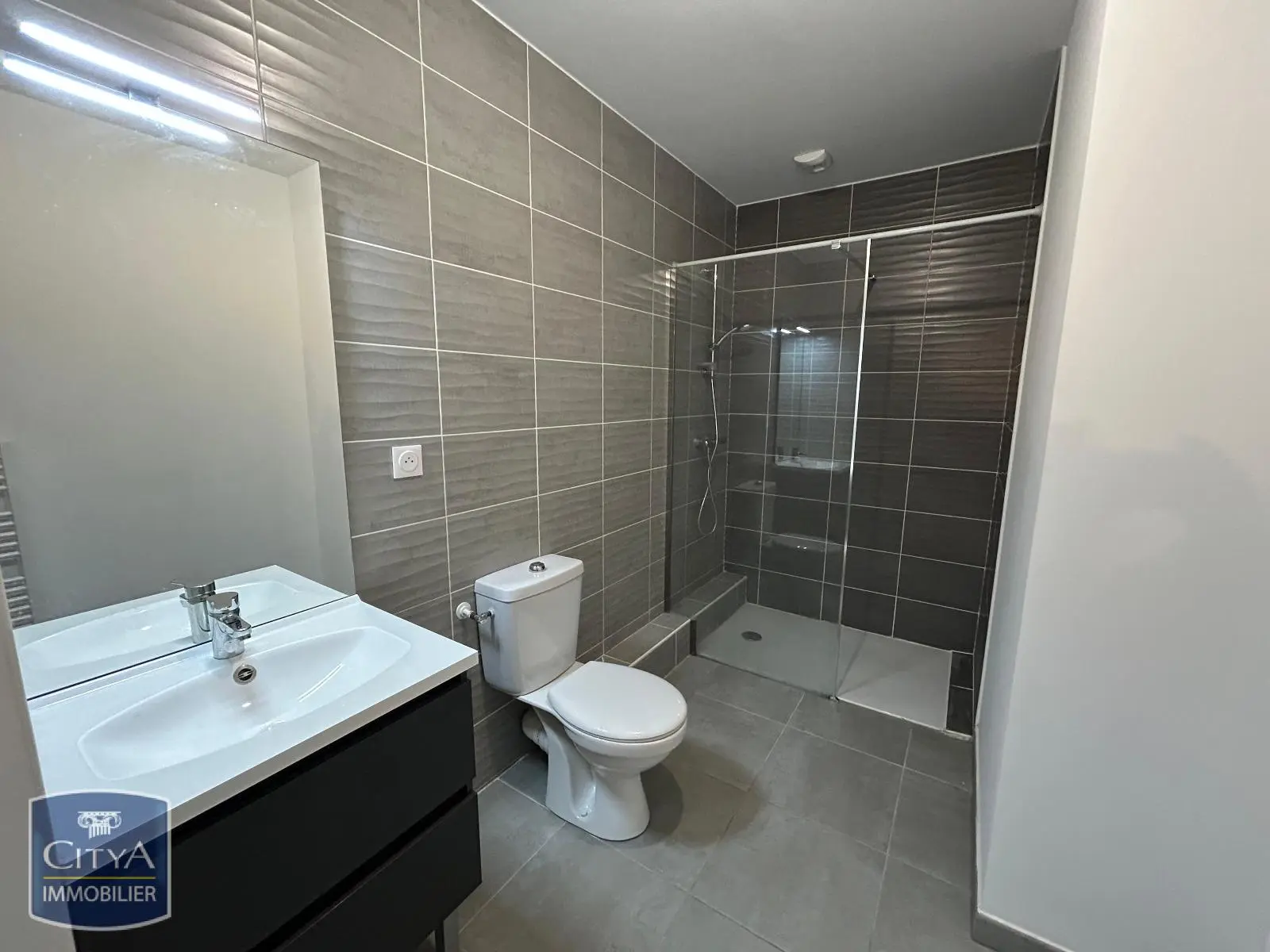 Photo 5 Appartement 1 pièce 27.9m²