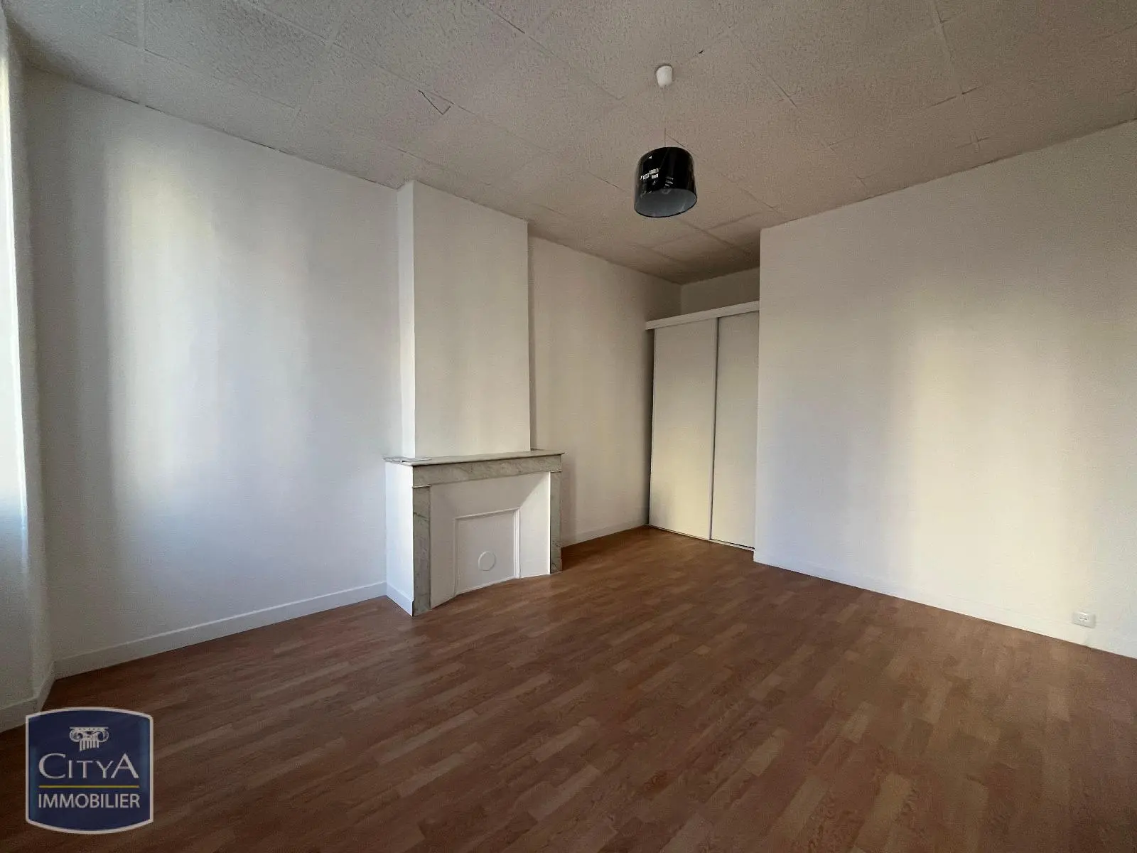 Photo 1 Appartement 1 pièce 28.33m²