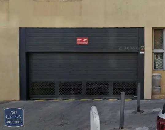 Photo 1 Parking