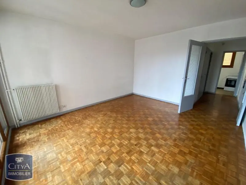 Photo 2 Appartement 1 pièce 33.44m²