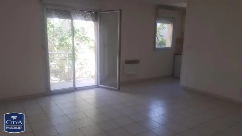 Photo 1 Appartement 1 pièce 35.85m²