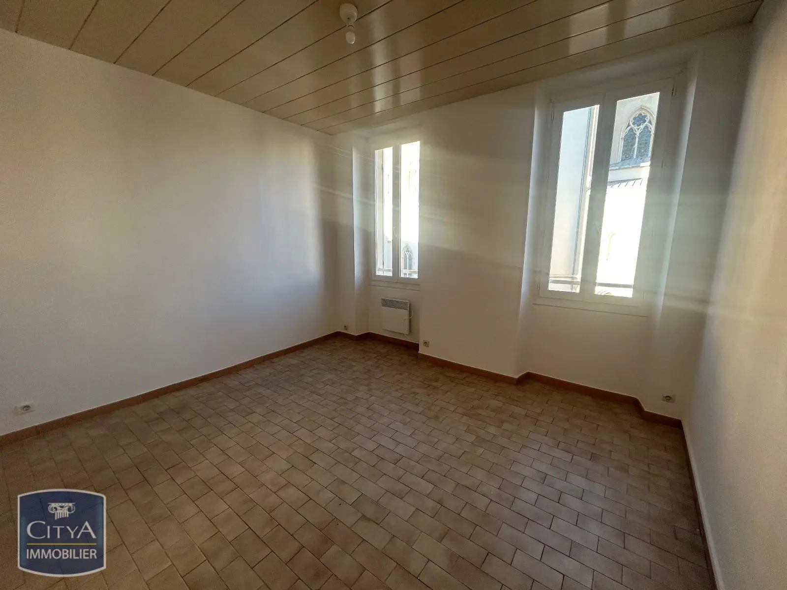 Photo 1 Appartement 1 pièce 28.13m²