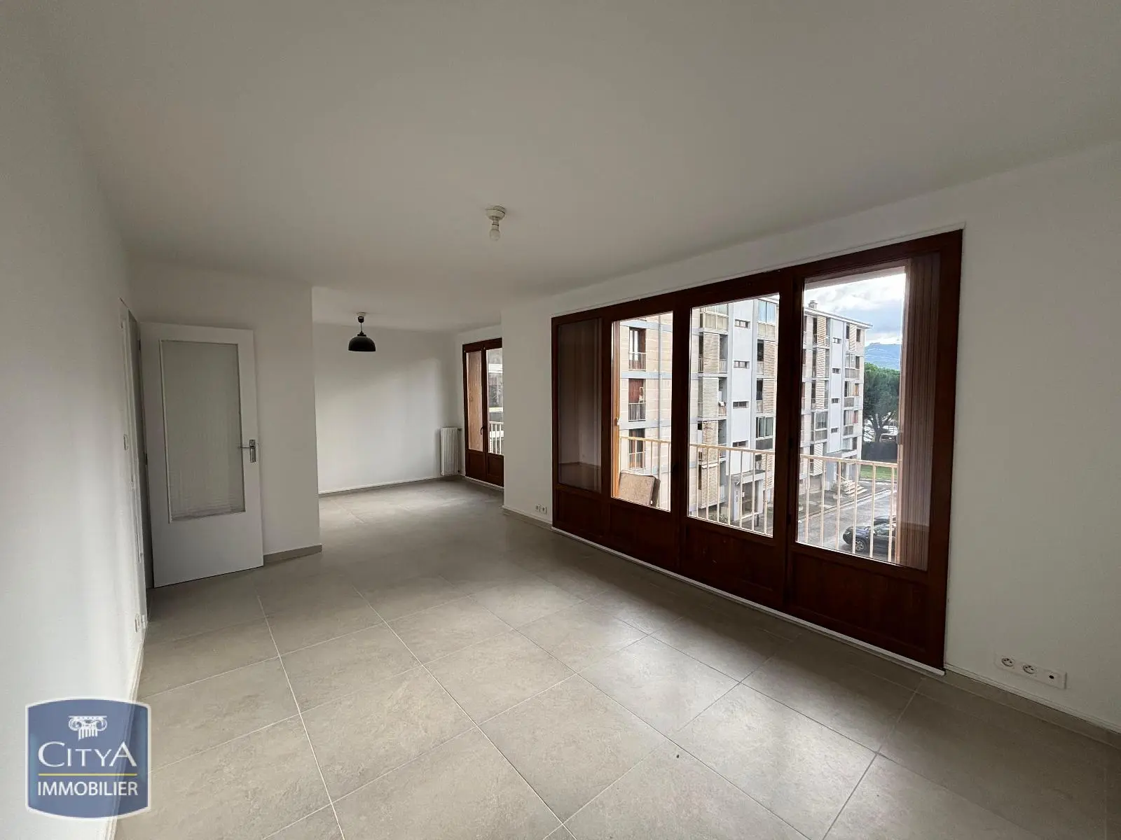 Photo 1 Appartement 4 pièces 91.74m²