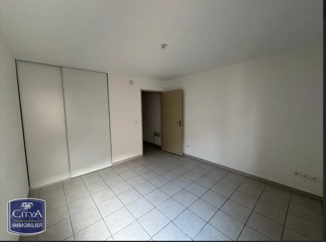 Photo 2 Appartement 1 pièce 23m²