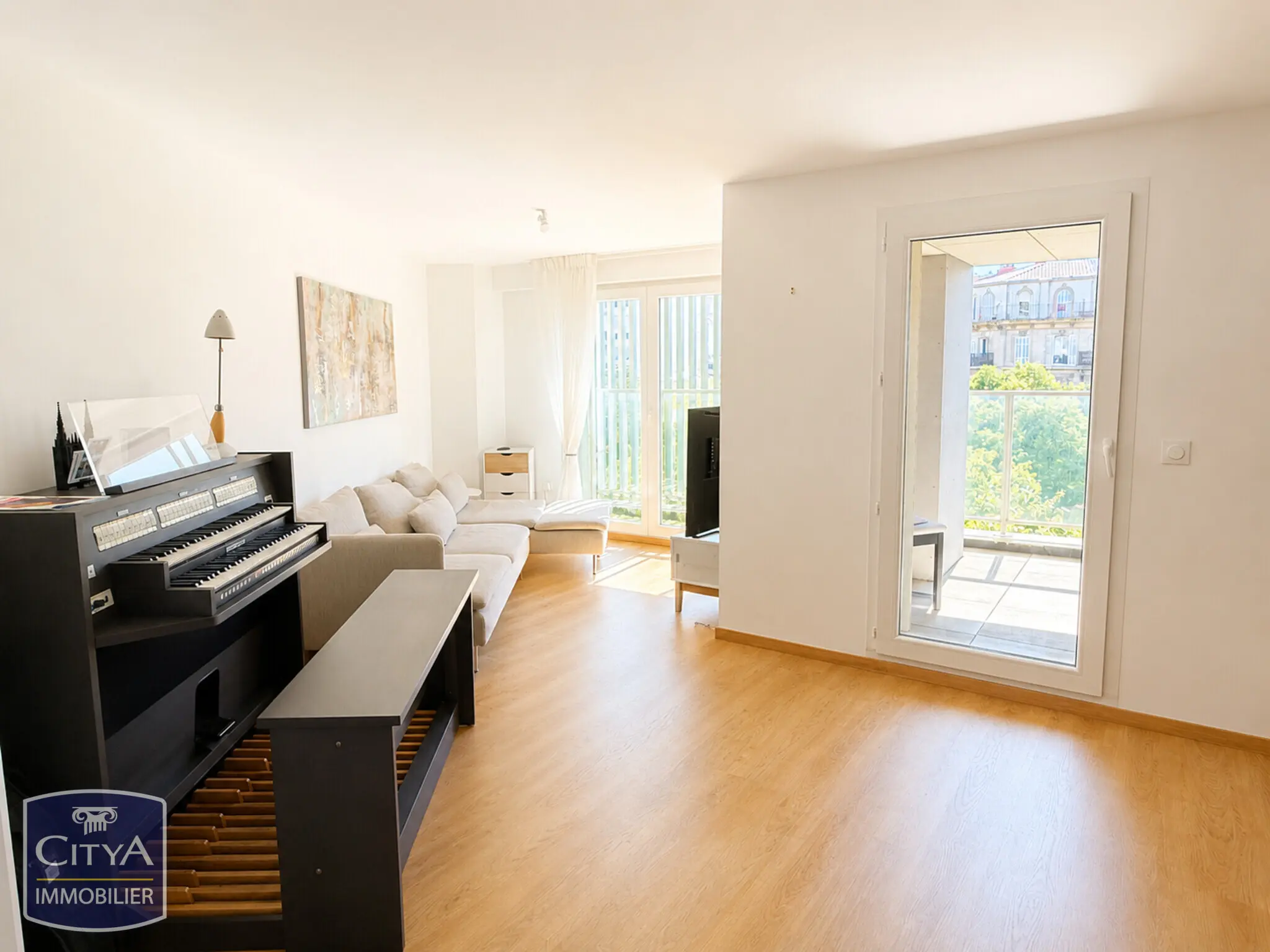 Photo 2 Appartement 3 pièces 85m²