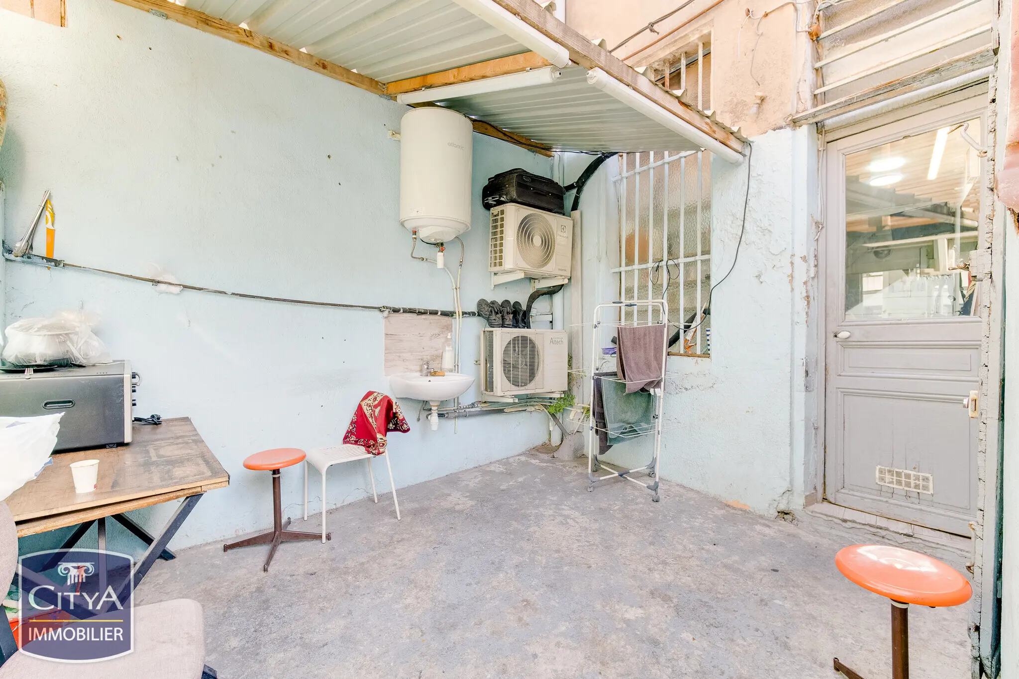 Photo 6 Immeuble 150m²