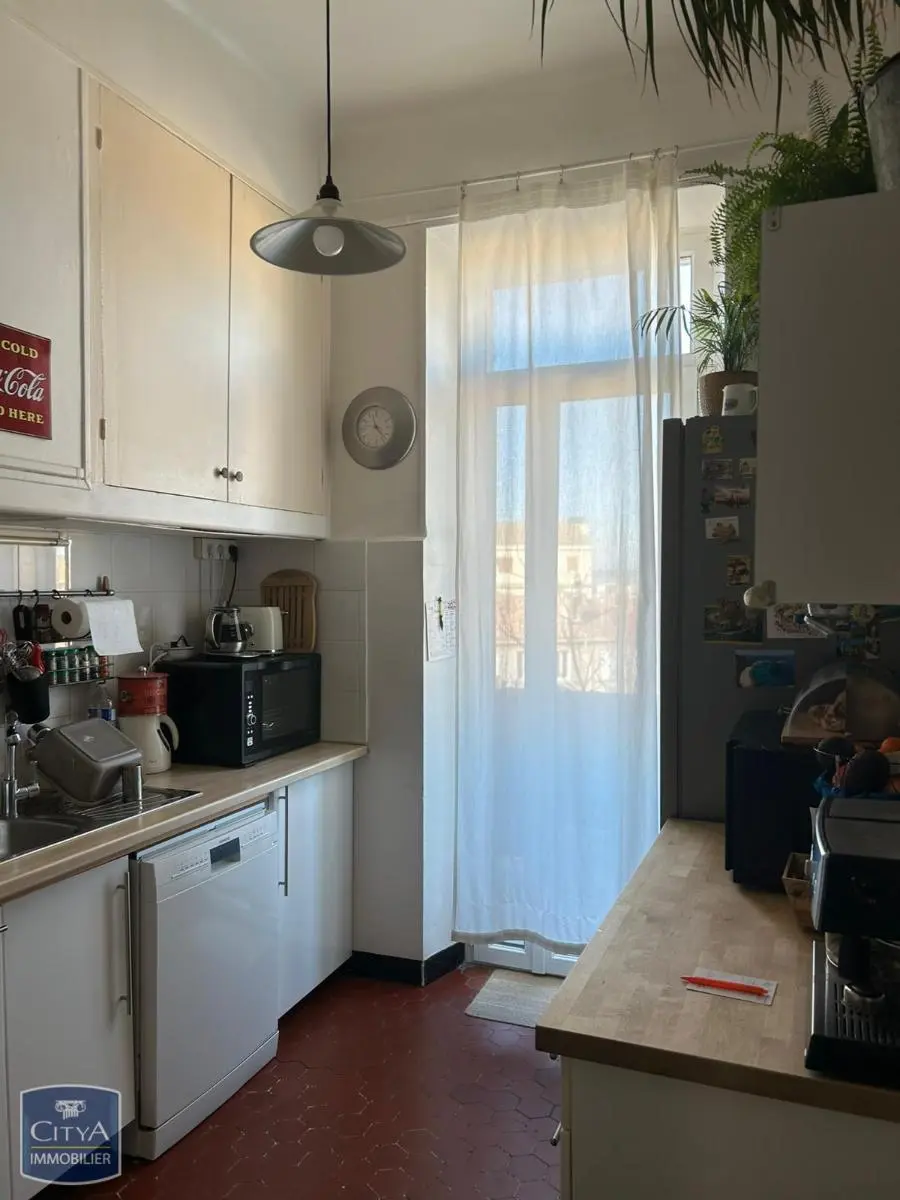 Photo 4 Immeuble 200m²