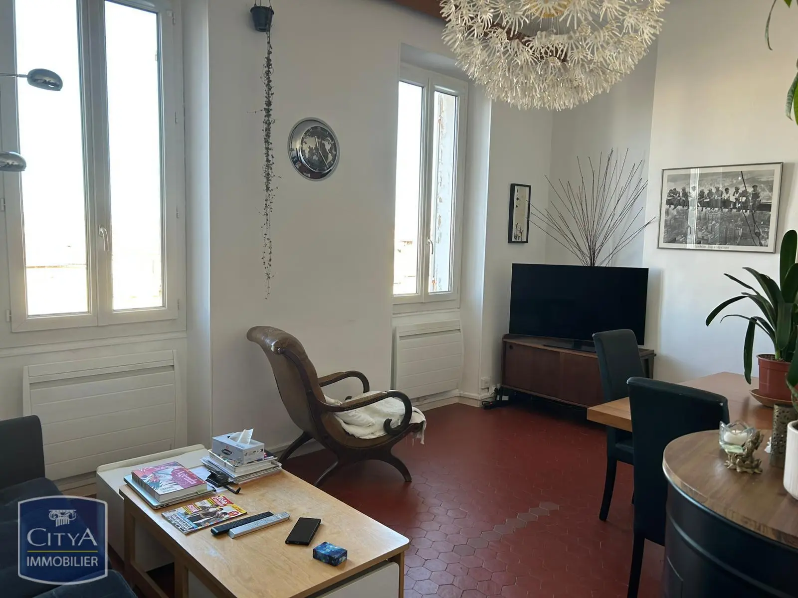 Photo 2 Immeuble 200m²