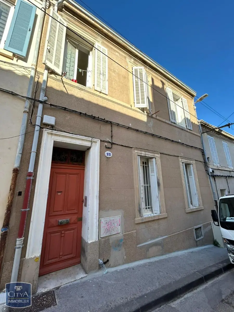 Photo 1 Immeuble 200m²