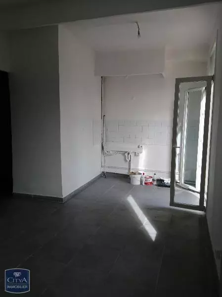 Illustration pour Appartement 1 pièce 25m² Photo Appartement 1 pièce 25m²