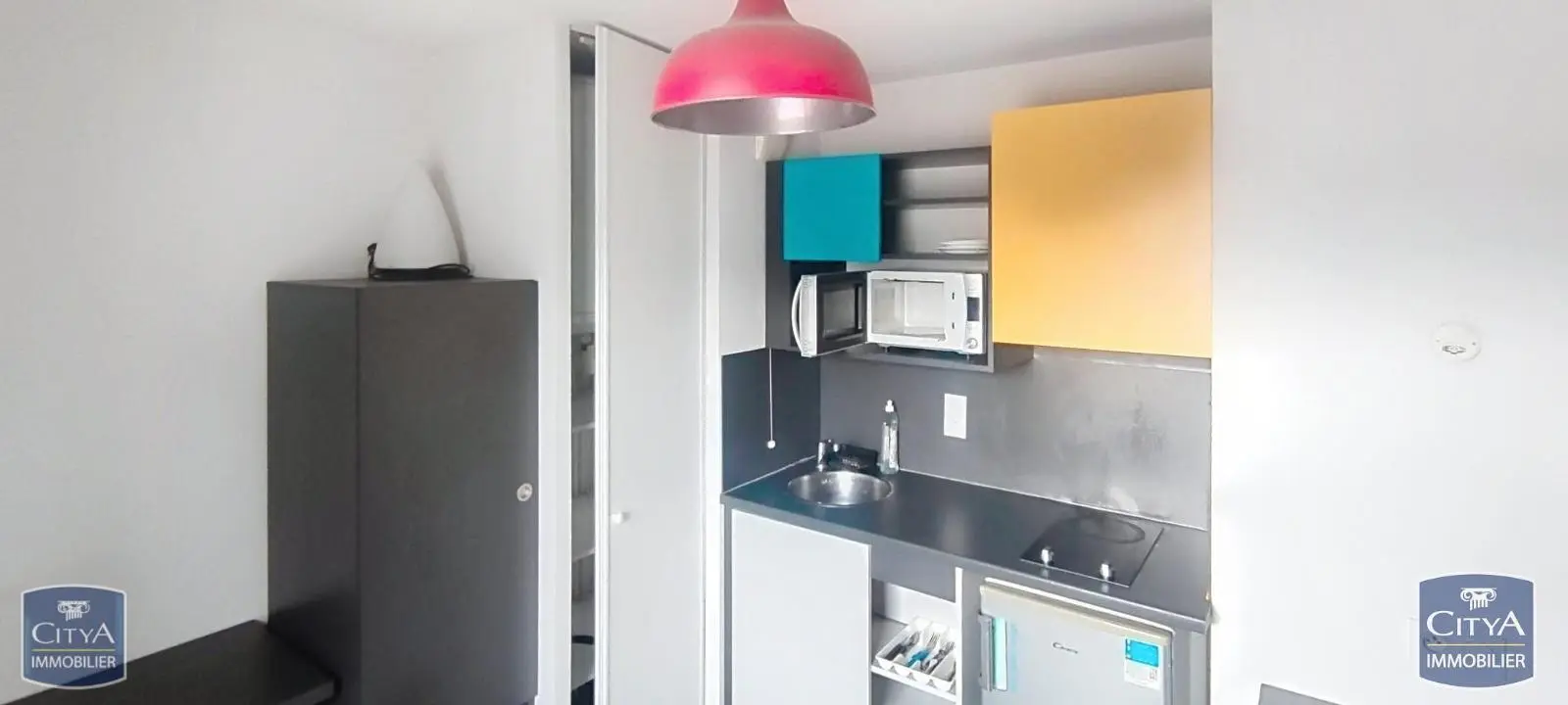 Photo 2 Appartement 1 pièce 18.24m²