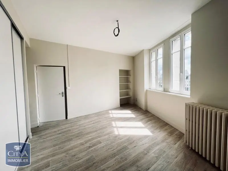 Photo 3 Appartement 1 pièce 24.37m²
