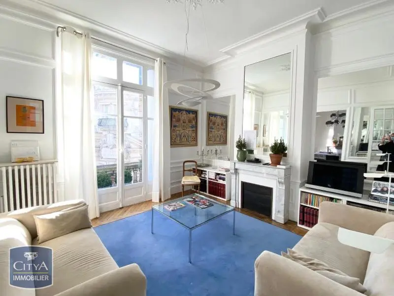 Photo 1 Appartement 5 pièces 126.1m²