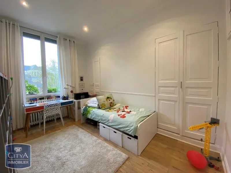 Photo 11 Appartement 5 pièces 126.1m²