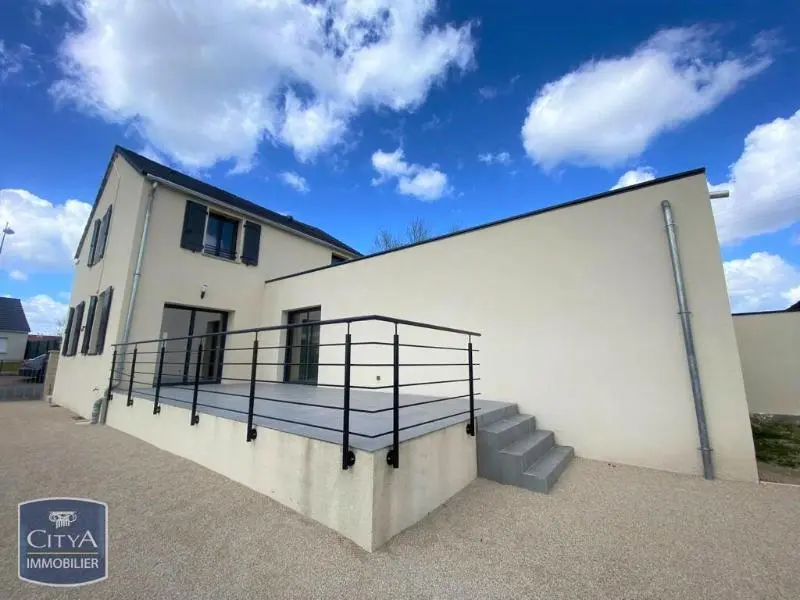 Photo 1 Maison 5 pièces 102.67m²