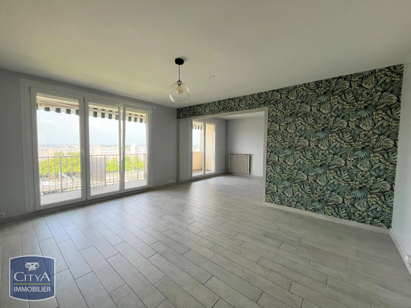 Photo 1 Appartement 3 pièces 80m²