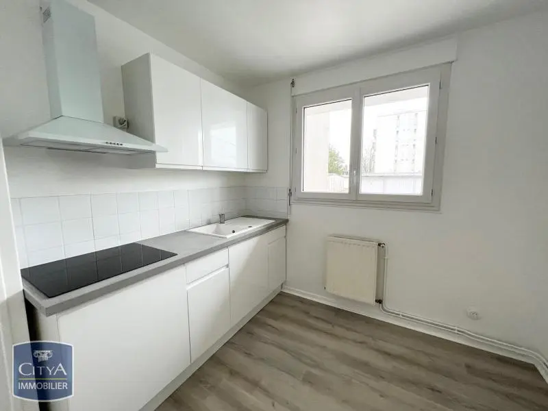 Photo 2 Appartement 4 pièces 81.41m²