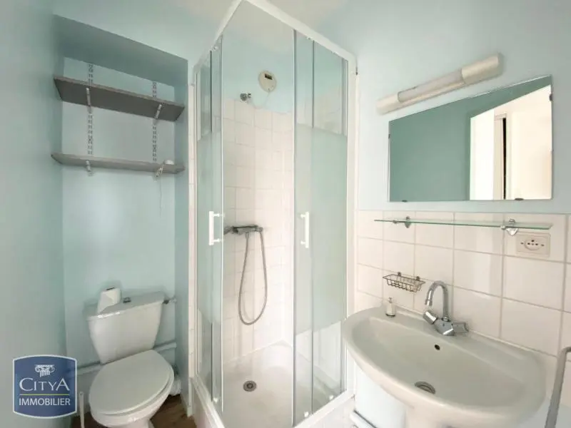 Photo 3 Appartement 1 pièce 17.81m²