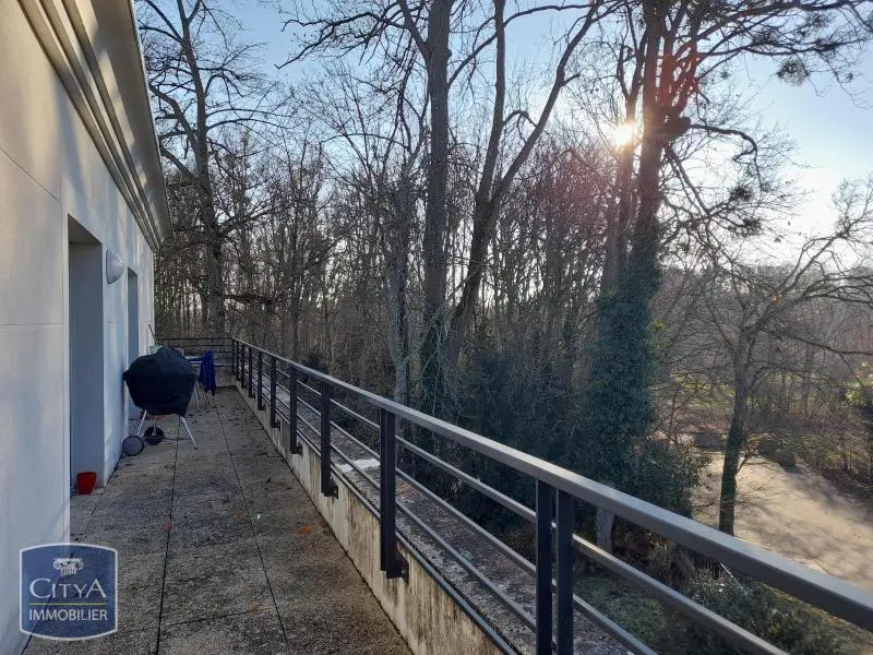 Photo 1 Appartement 4 pièces 93m²
