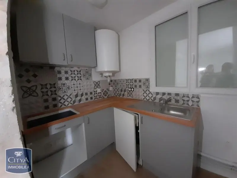 Photo 2 Appartement 1 pièce 30.93m²