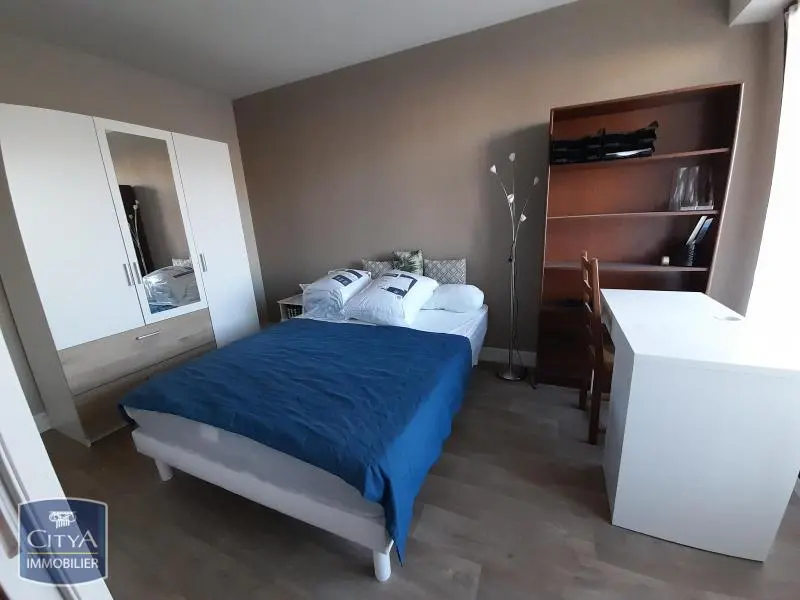 Photo 1 Appartement 1 pièce 9.89m²