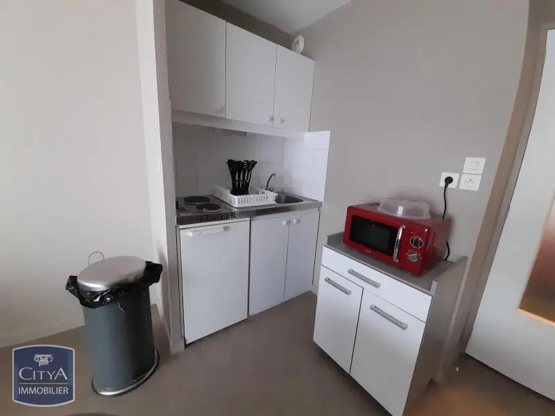 Photo 3 Appartement 1 pièce 24.2m²