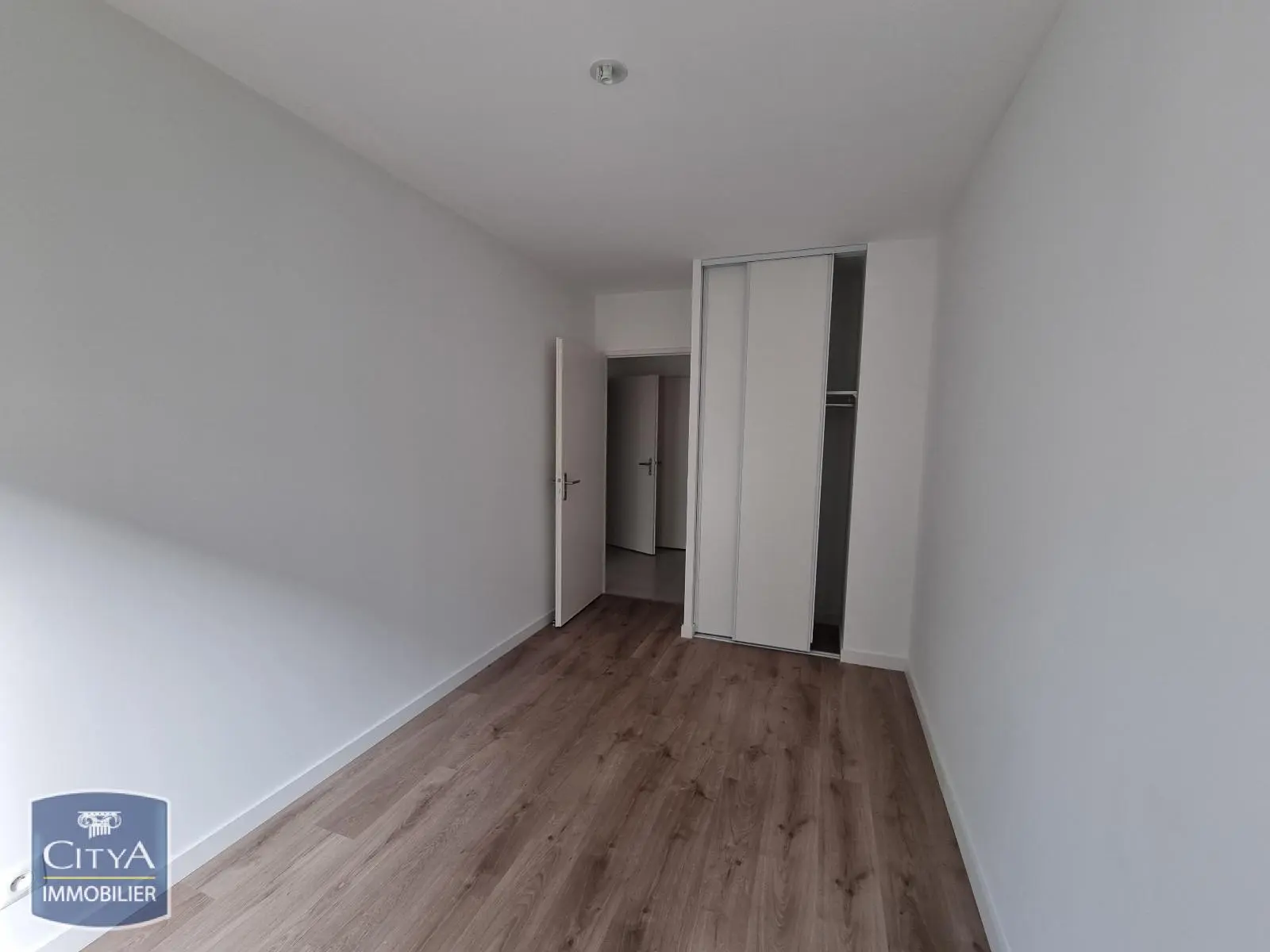 Photo 5 appartement Saint-Jean-de-la-Ruelle