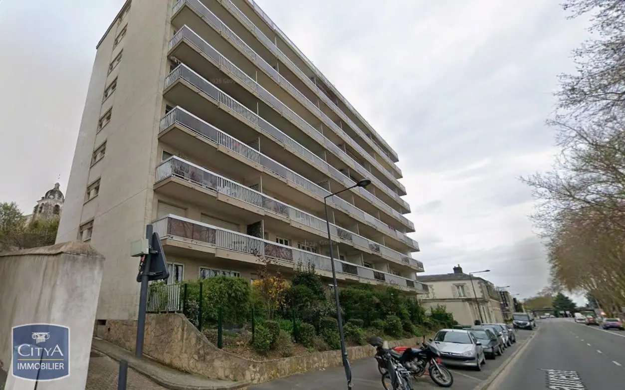 Photo 1 Appartement 1 pièce 30m²