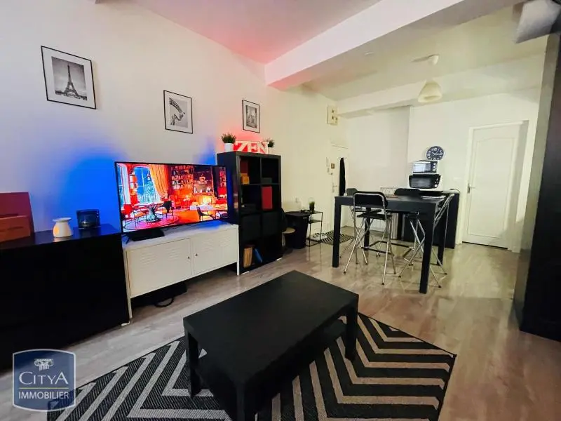 Photo 3 Appartement 1 pièce 30.6m²