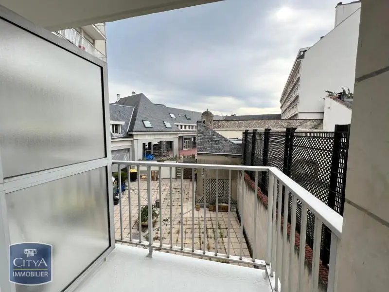 Photo 3 Appartement 1 pièce 17.83m²
