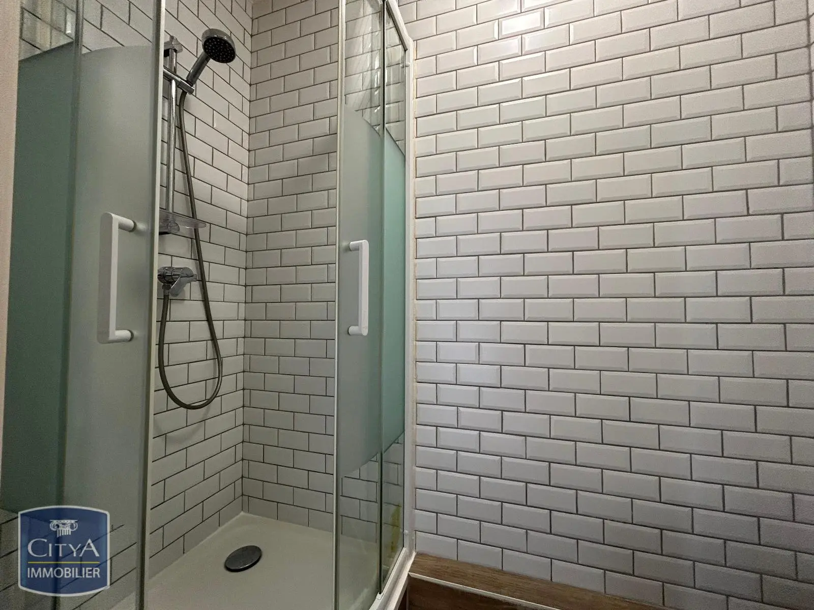 Photo 4 Appartement 1 pièce 19.8m²