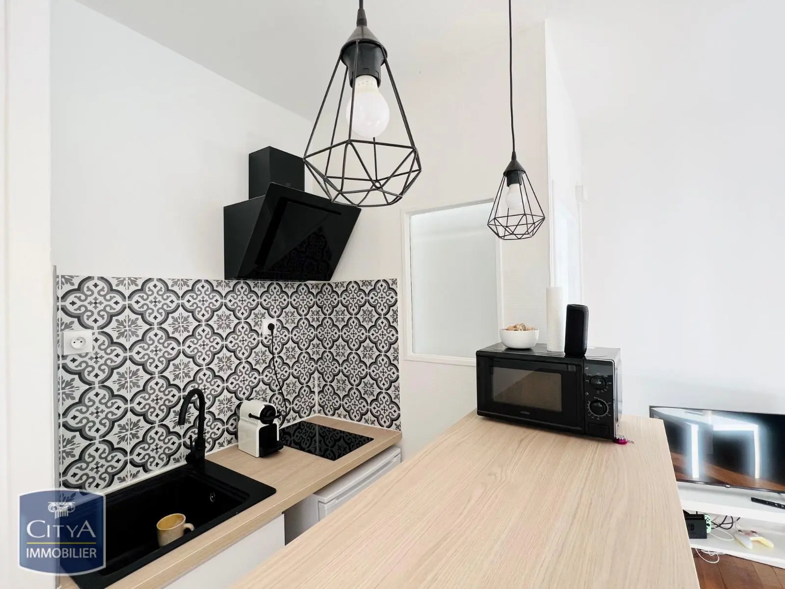 Photo 1 Appartement 1 pièce 26m²
