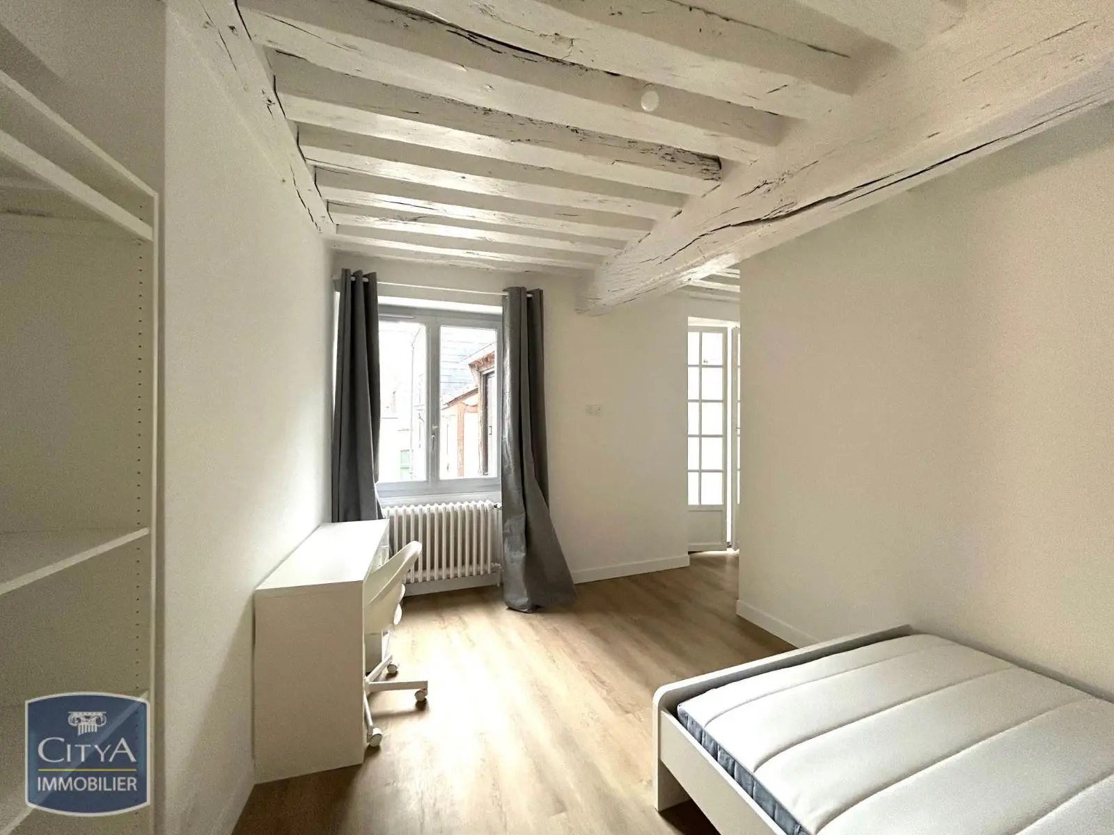 Photo 2 appartement Orléans