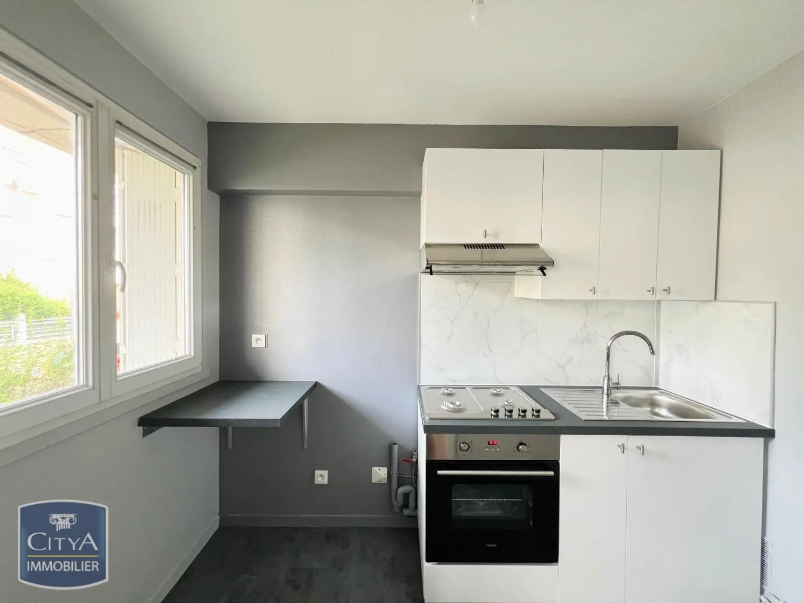 Photo 2 Appartement 1 pièce 29.4m²