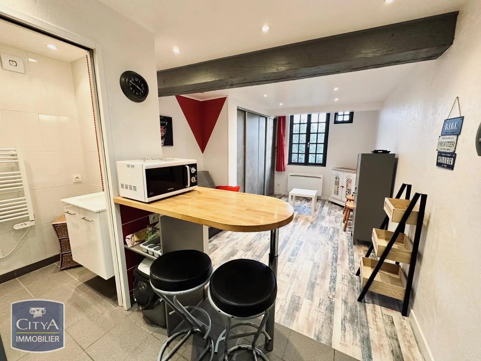 Photo 1 Appartement 1 pièce 20.38m²