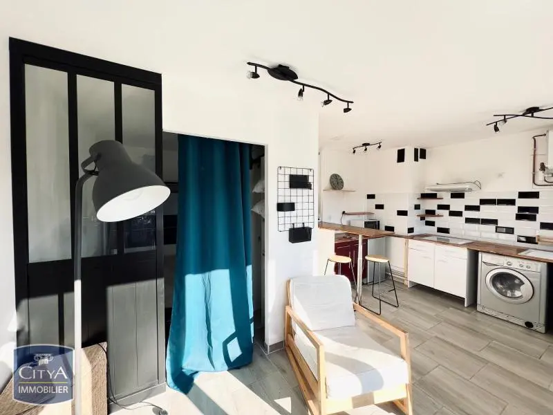 Photo 1 Appartement 1 pièce 26.75m²