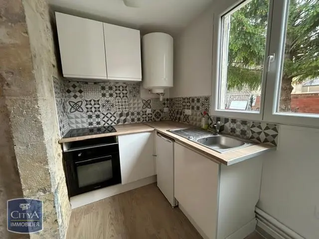 Photo 1 Appartement 1 pièce 30.93m²