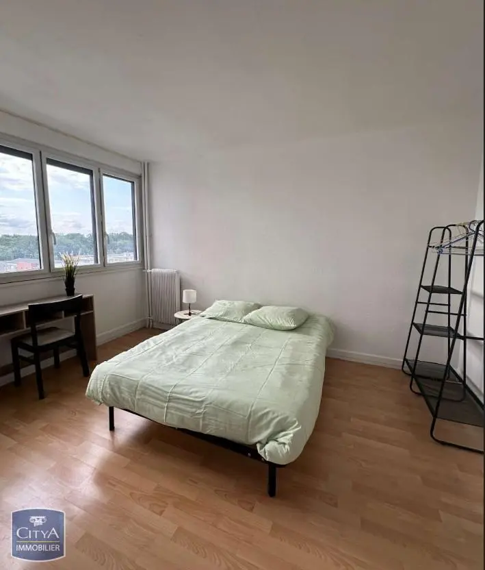 Photo 1 Appartement 1 pièce 12m²