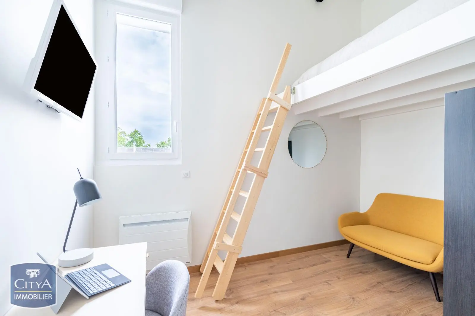 Photo 1 Appartement 1 pièce 10.4m²