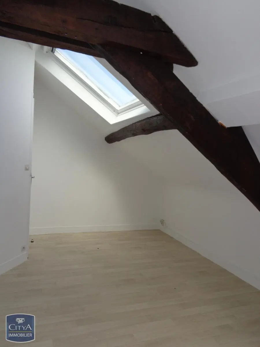 Photo 1 Appartement 1 pièce 11.8m²
