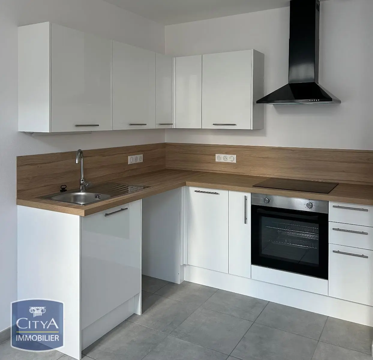 Photo 2 pour Appartement 4 pièces 82.18m² Photo 2 Appartement 4 pièces 82.18m²