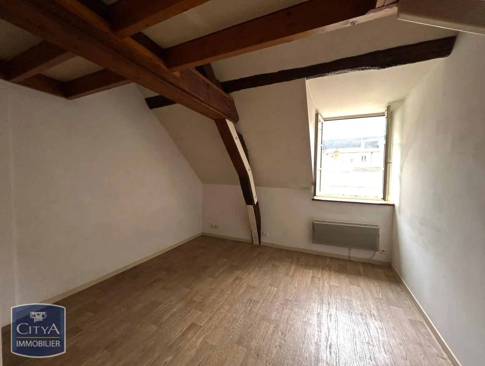 Photo 1 Appartement 1 pièce 21m²