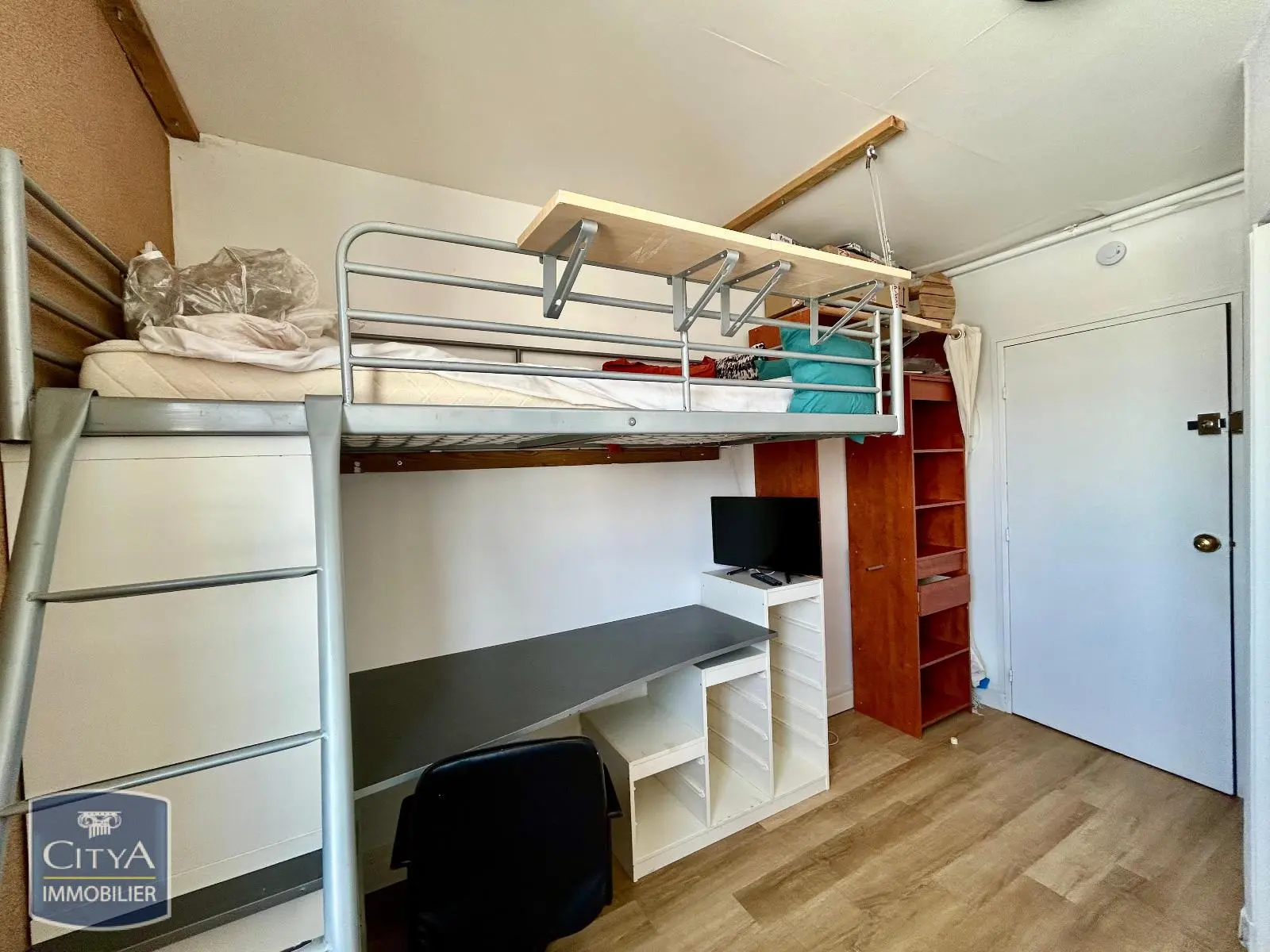 Photo 2 Appartement 1 pièce 10.55m²