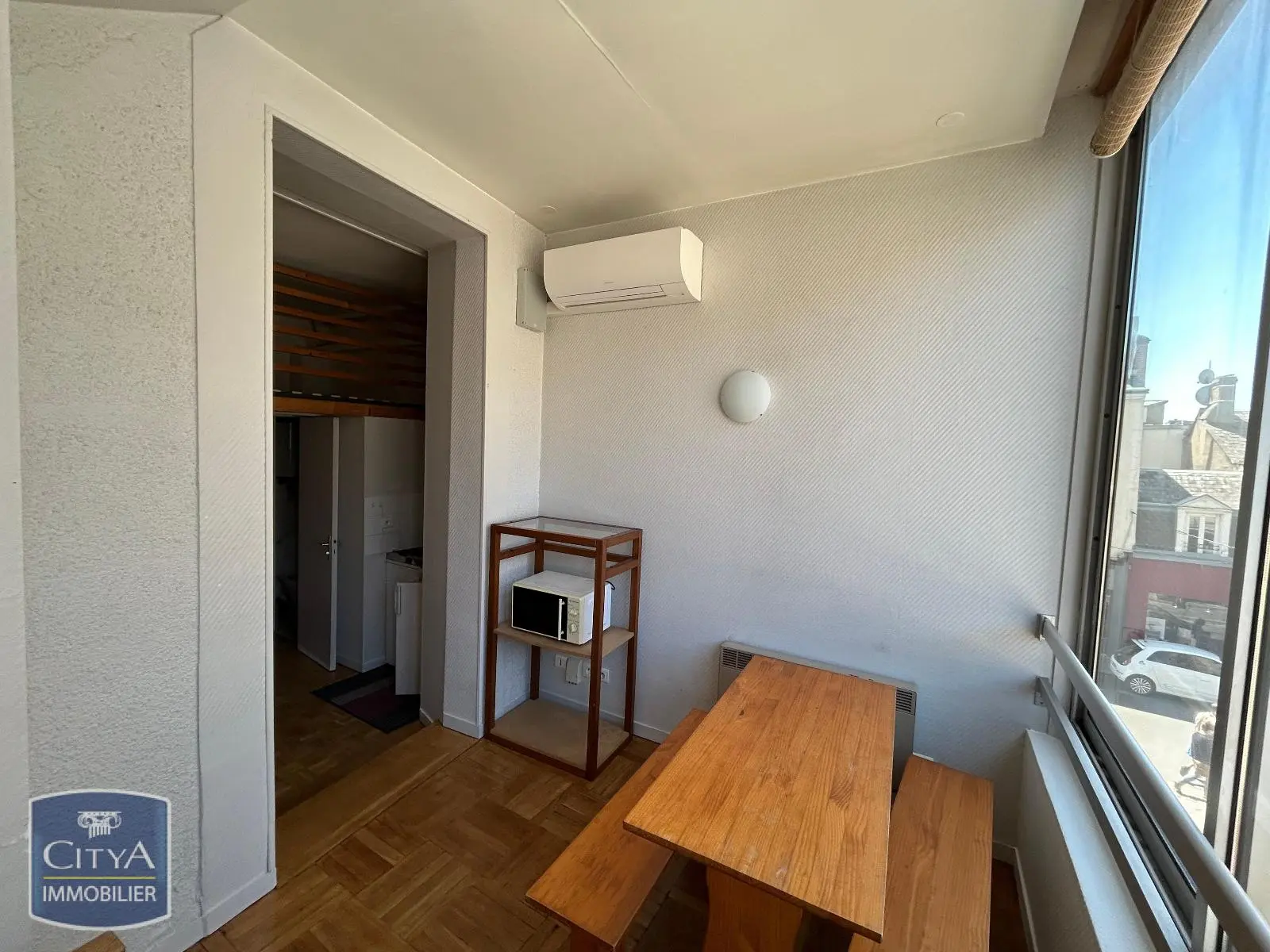 Photo 2 Appartement 1 pièce 14.25m²
